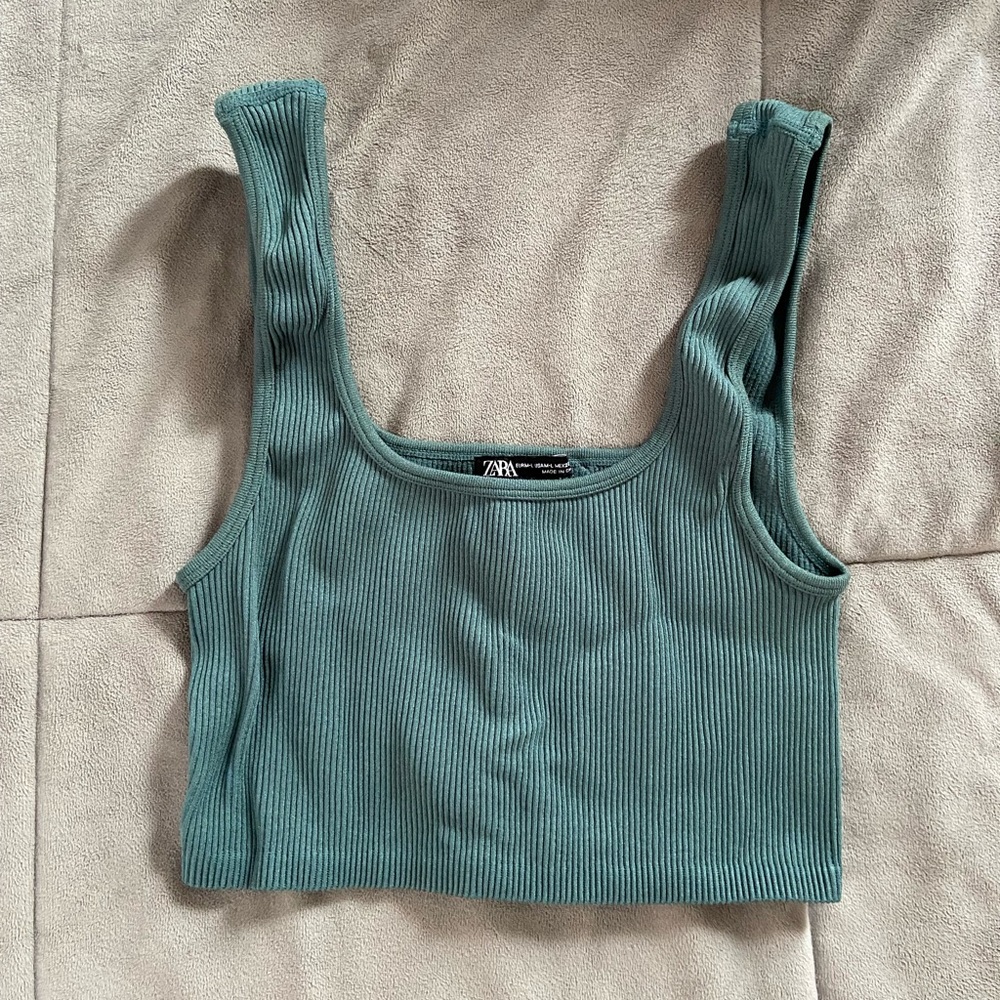 SEAMLESS ZARA TANK